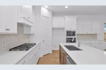 631 Crested Duck Court, Willis, TX 77318 - Photo 8