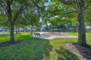 7703 Greenwood Point Dr, Cypress, TX 77433 - Photo 50