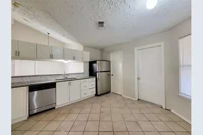 9415 Beckford Drive, Houston, TX 77099 - Photo 12