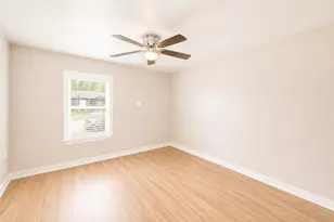 513 Avenue I, Conroe, TX 77301 - Photo 12
