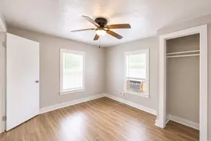 513 Avenue I, Conroe, TX 77301 - Photo 16