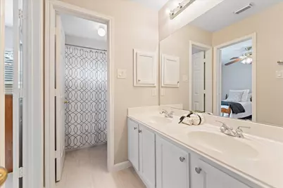 39 Laurelhurst Circle, The Woodlands, TX 77382 - Photo 36