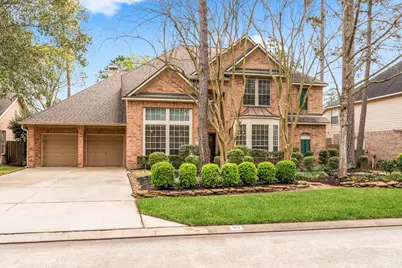 39 Laurelhurst Circle, The Woodlands, TX 77382 - Photo 2