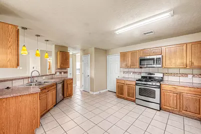 18114 Sorrell Oaks Lane, Richmond, TX 77407 - Photo 16