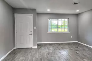 5914 Newquay St, Houston, TX 77085 - Photo 6