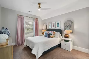 6433 Schiller St, Houston, TX 77055 - Photo 26