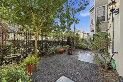5523 Crooms Street, Houston, TX 77007 - Photo 2