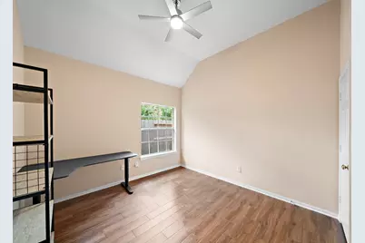 7319 Emerald Glen Drive, Sugar Land, TX 77479 - Photo 18