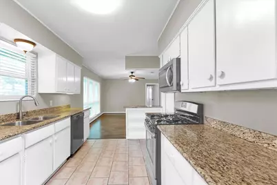 5330 Pagewood Lane, Houston, TX 77056 - Photo 20