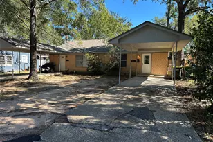 1522 N Thompson St, Conroe, TX 77301 - Photo 2