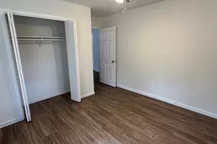 1522 N Thompson St, Conroe, TX 77301 - Photo 10