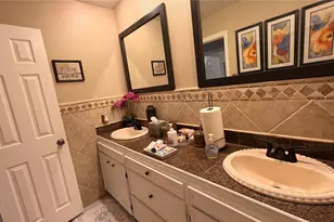 7055 Shanahan Dr, Beaumont, TX 77706 - Photo 18