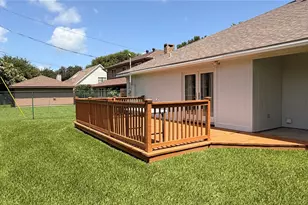 7055 Shanahan Dr, Beaumont, TX 77706 - Photo 36