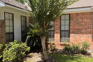 7055 Shanahan Dr, Beaumont, TX 77706 - Photo 38