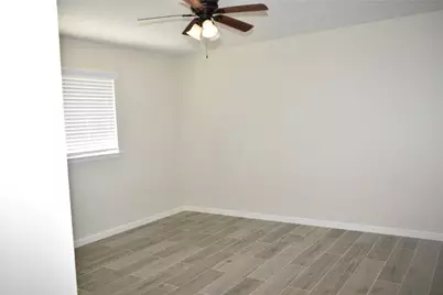 2511 Maple Tree Court, Stafford, TX 77477 - Photo 20