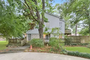 423 Paradise Ln, Montgomery, TX 77356 - Photo 2