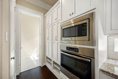 14 Kendrick Pines Boulevard, The Woodlands, TX 77389 - Photo 10