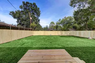 4419 Botany Ln, Houston, TX 77047 - Photo 24