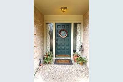 5522 Glenmere Lane, Spring, TX 77379 - Photo 2
