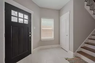 2604 Bevis St, Houston, TX 77008 - Photo 8