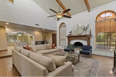 10703 Crestfield Court, Houston, TX 77070 - Photo 2