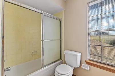 10703 Crestfield Court, Houston, TX 77070 - Photo 18