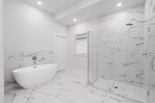 6445 Rena St, Houston, TX 77092 - Photo 24