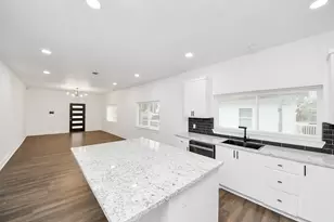 2518 Cochran St, Houston, TX 77009 - Photo 20