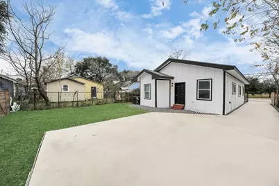 2518 Cochran Street, Houston, TX 77009 - Photo 8