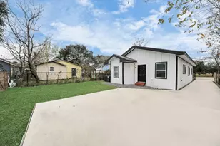 2518 Cochran St, Houston, TX 77009 - Photo 8