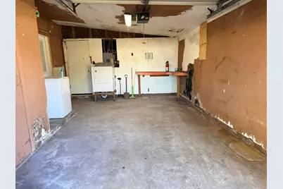 2213 17th Avenue N, Texas City, TX 77590 - Photo 12