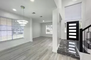 6438 Drake Elm Dr, Sugar Land, TX 77479 - Photo 4