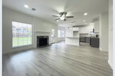 6438 Drake Elm Drive, Sugar Land, TX 77479 - Photo 6