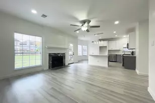 6438 Drake Elm Dr, Sugar Land, TX 77479 - Photo 6