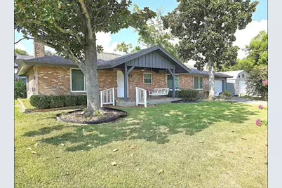 30 N Terrace Dr, Point Blank, TX 77364 - Photo 1