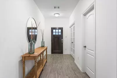 8211 Coral Drive, Texas City, TX 77591 - Photo 4
