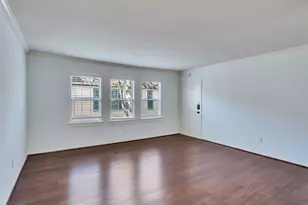 5230 Arboles Dr, Houston, TX 77035 - Photo 6