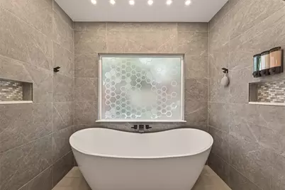 11102 Hillcroft Avenue, Houston, TX 77096 - Photo 28