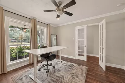 11102 Hillcroft Avenue, Houston, TX 77096 - Photo 24