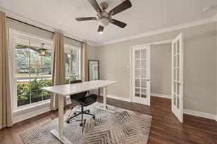 11102 Hillcroft Ave, Houston, TX 77096 - Photo 24