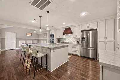 11102 Hillcroft Avenue, Houston, TX 77096 - Photo 12