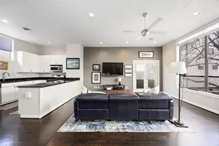 939 Colorado St, Houston, TX 77007 - Photo 6