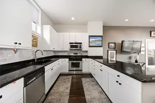 939 Colorado St, Houston, TX 77007 - Photo 8