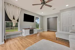 1949 County Rd 2717, Alto, TX 75925 - Photo 6