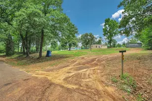 1949 County Rd 2717, Alto, TX 75925 - Photo 2