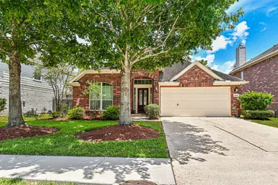2607 Easton Springs Court, Pearland, TX 77584 - Photo 2