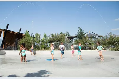 31411 Bluebell Avenue, Fulshear, TX 77423 - Photo 10