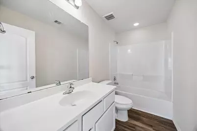 9735 Raisbeck, Houston, TX 77044 - Photo 28