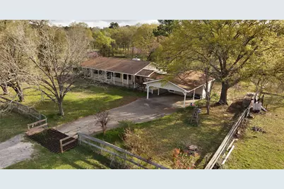 20136 Moriarty Road, Richards, TX 77873 - Photo 4