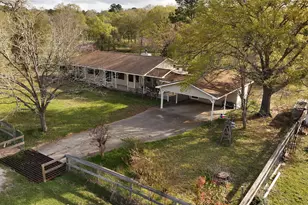 20136 Moriarty Rd, Richards, TX 77873 - Photo 4